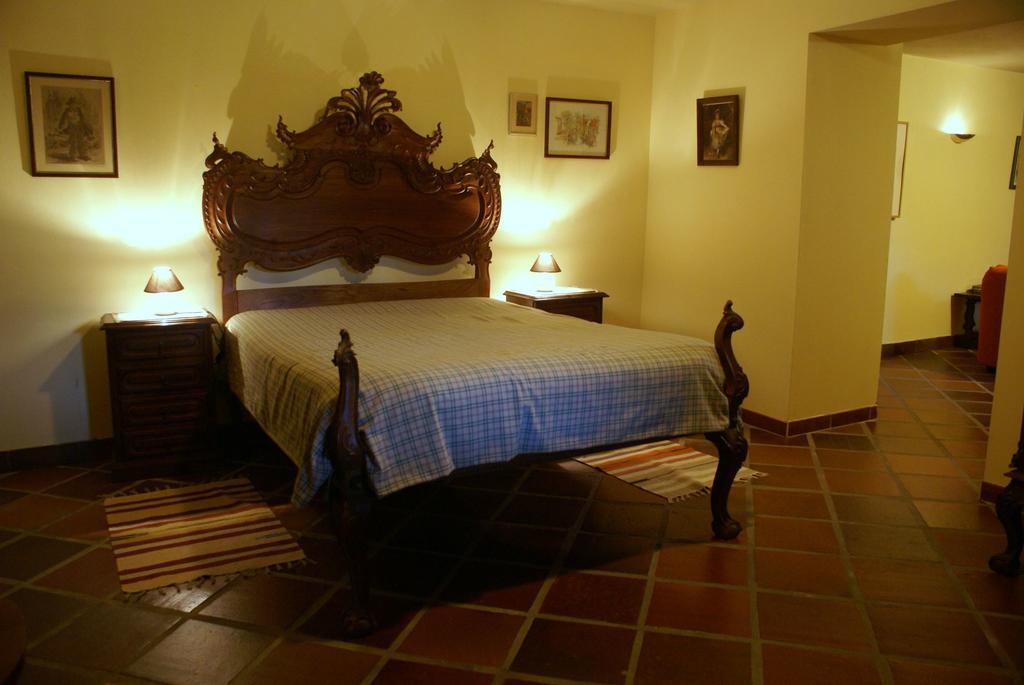 Quinta Do Galgo Guest House อามาเรส ภายนอก รูปภาพ